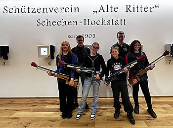 Nachwuchs Jugend Schützenverein Alte-Ritter Schechen Hochstätt mit Trainer